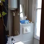 Cosy Bed & Breakfast 2*